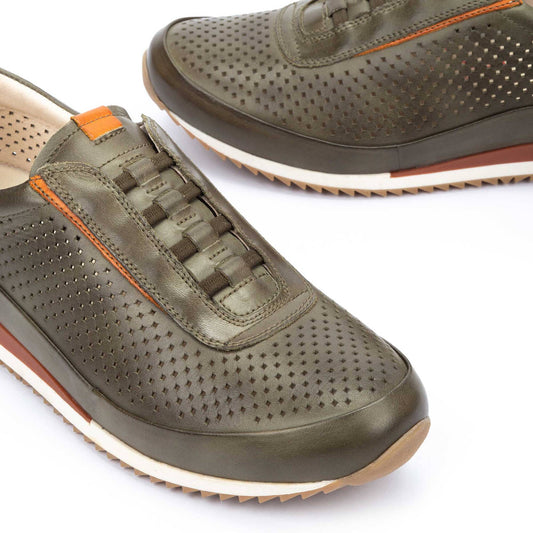 LIVERPOOL- PIKOLINOS